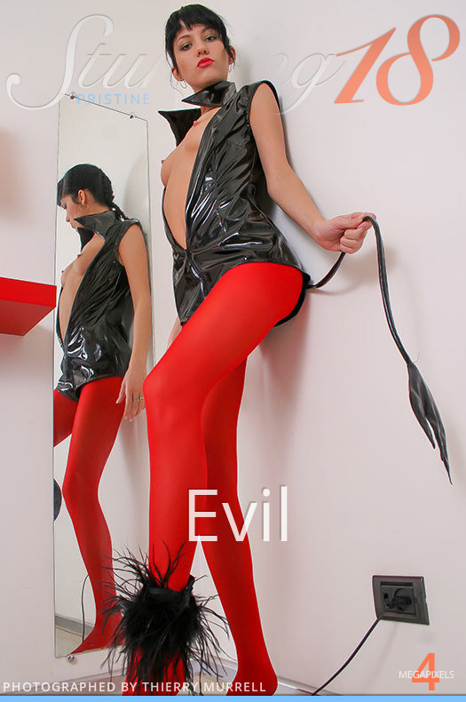 Elizabeth - Evil - Elizabeth Y