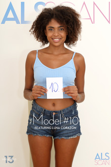 Model #10 - Luna Corazon