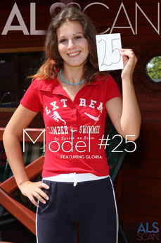 Model #25 - Gloria