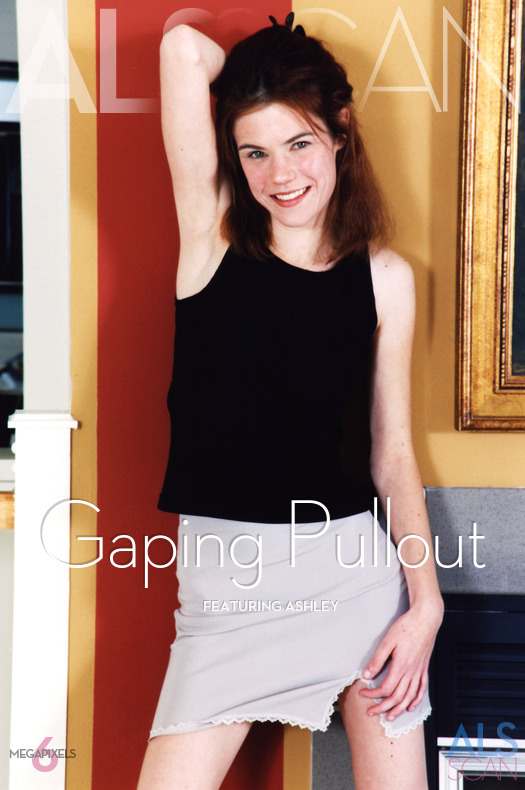 Gaping Pullout - Ashley