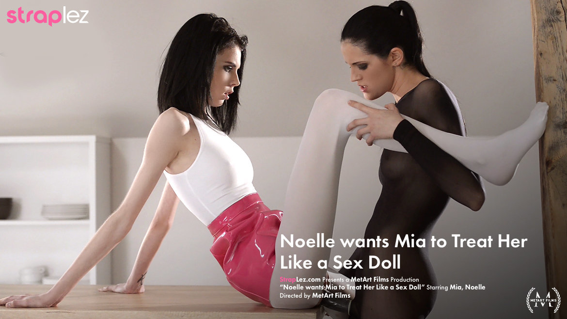 Mia & Noelle in 'Noelle wants Mia to Treat Her Like a Sex Doll' (28:36) - Straplez Mia & Noelle in 'Noelle wants Mia to Treat Her Like a Sex Doll' (28:36) - Straplez