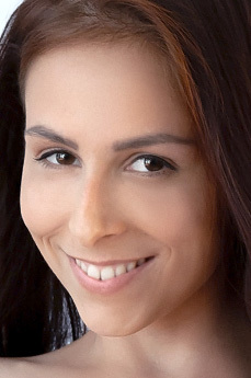 Men rossiyalik milfsga tegmoqchiman