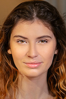 Candice Demellza