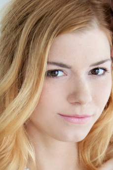 Erotic Model Chrissy Fox on SexArt - (14 Covers) - SexArt.com