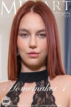 Homemaker 1 - Leya Desantis