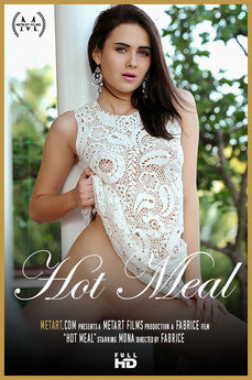 Hot Meal - Mona