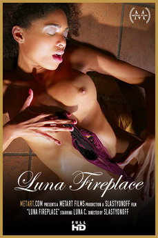 Luna Fireplace - Luna C
