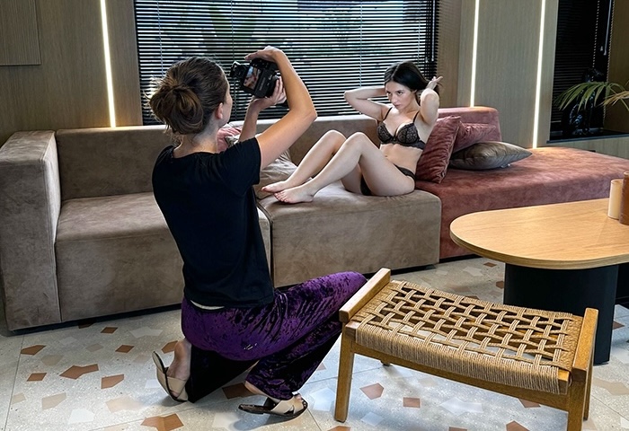 A hot new experience with Mara Blake and Chloe Moss 1
