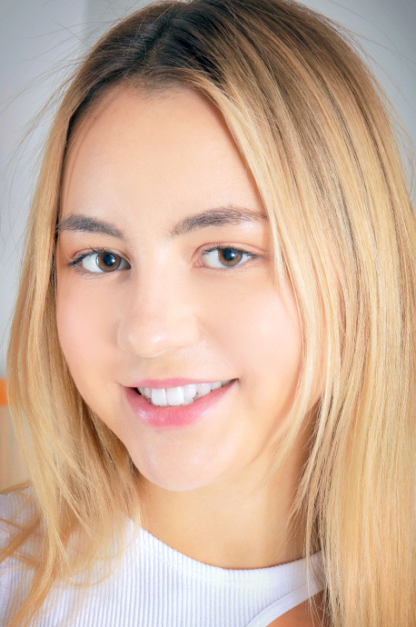 Ariana Regent