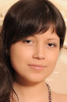 Ella E