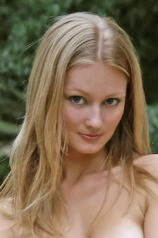 Julia AM