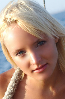 Lana F