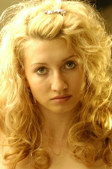Julia Y