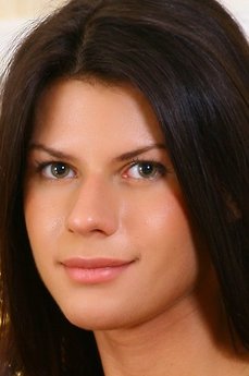 Sandra G
