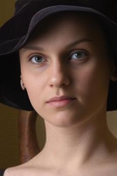 Julia F